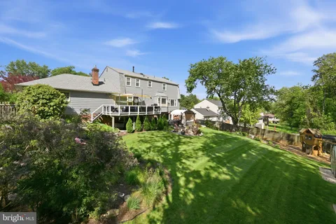 $1,050,000 | 4716 Hornbeam Drive, Rockville, MD 20853