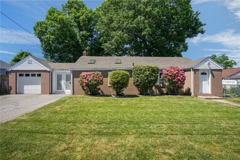 $3,000 | 26 Beach Street, North Providence, RI 02904