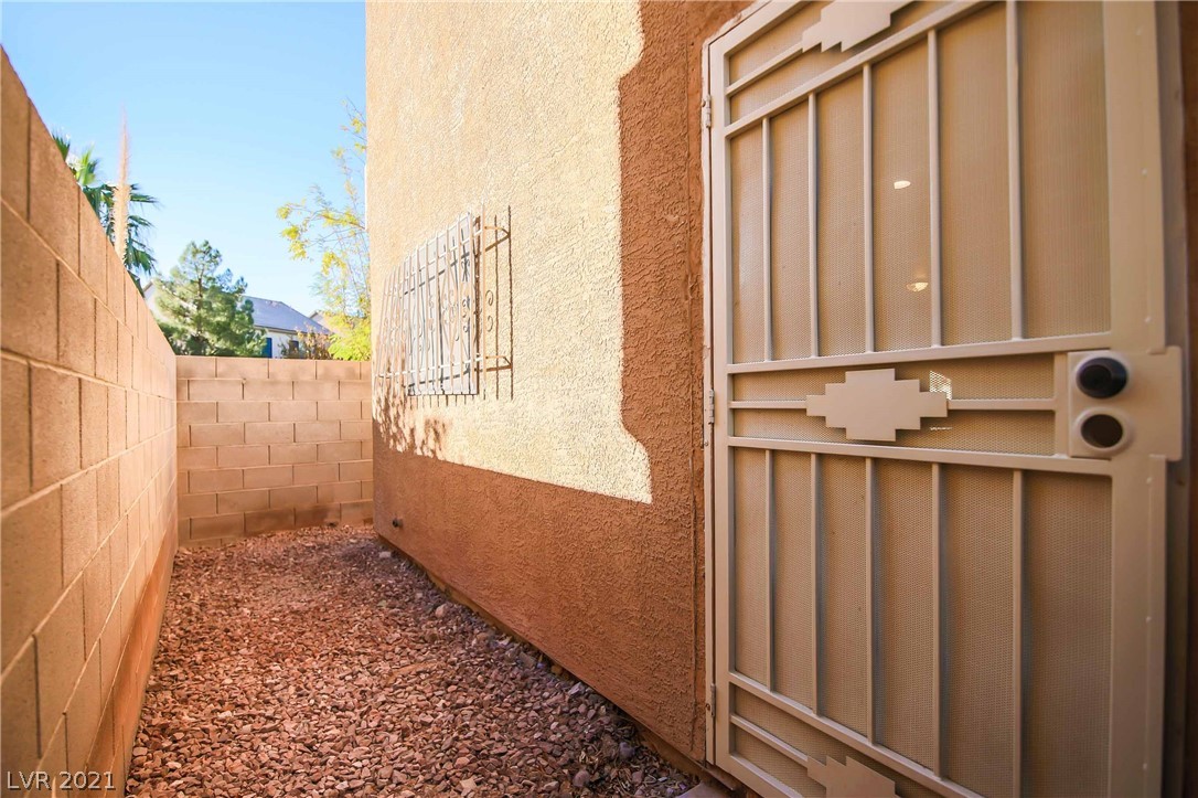 4735 Pinon Pointe Road Las Vegas, NV 89115 - Photo 33 of 34 Gallery Image 33
