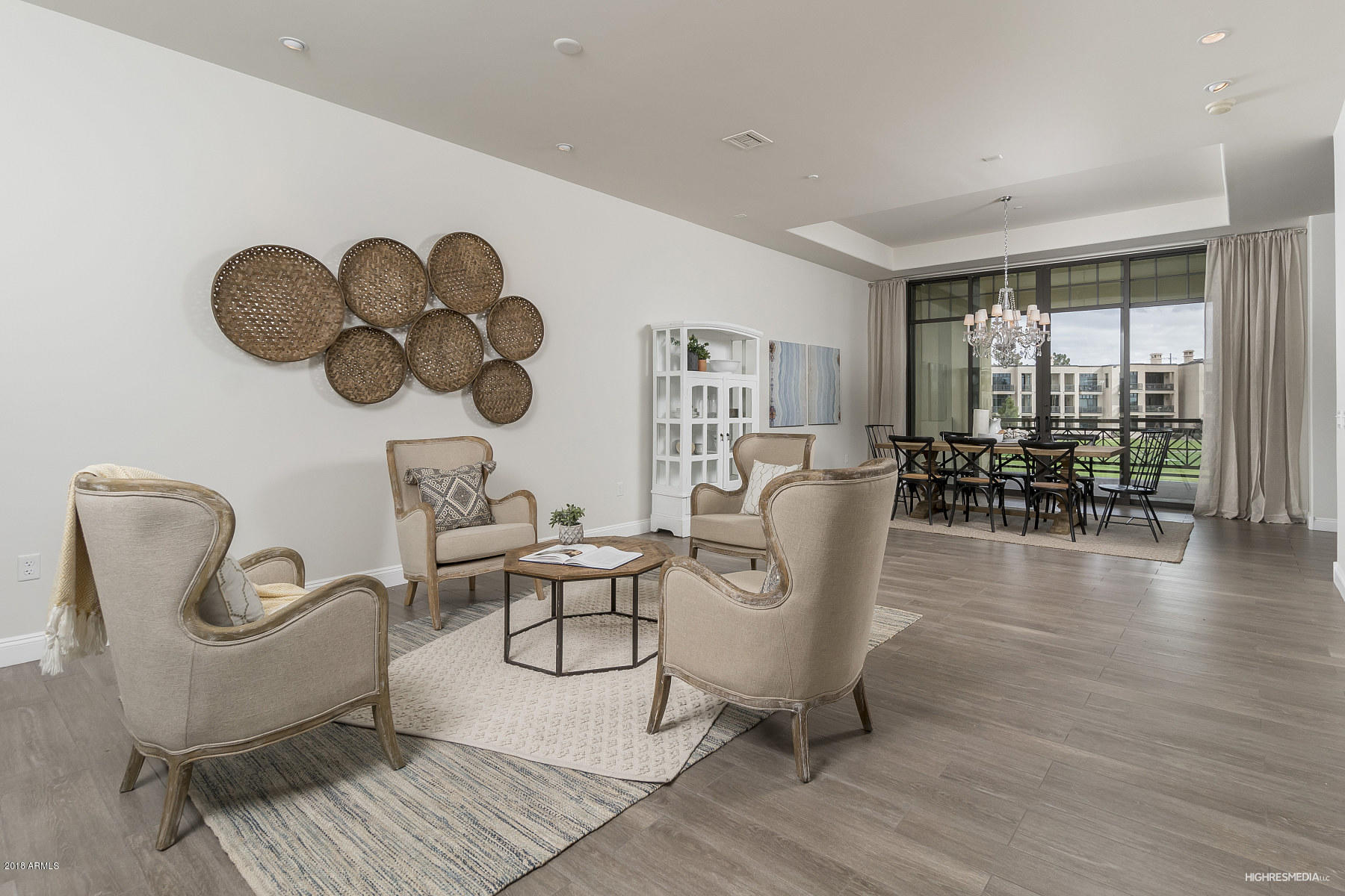 2 Biltmore Estates Drive, Unit 213 Phoenix, AZ 85016 - Photo 11 of 30 HRM6871_web