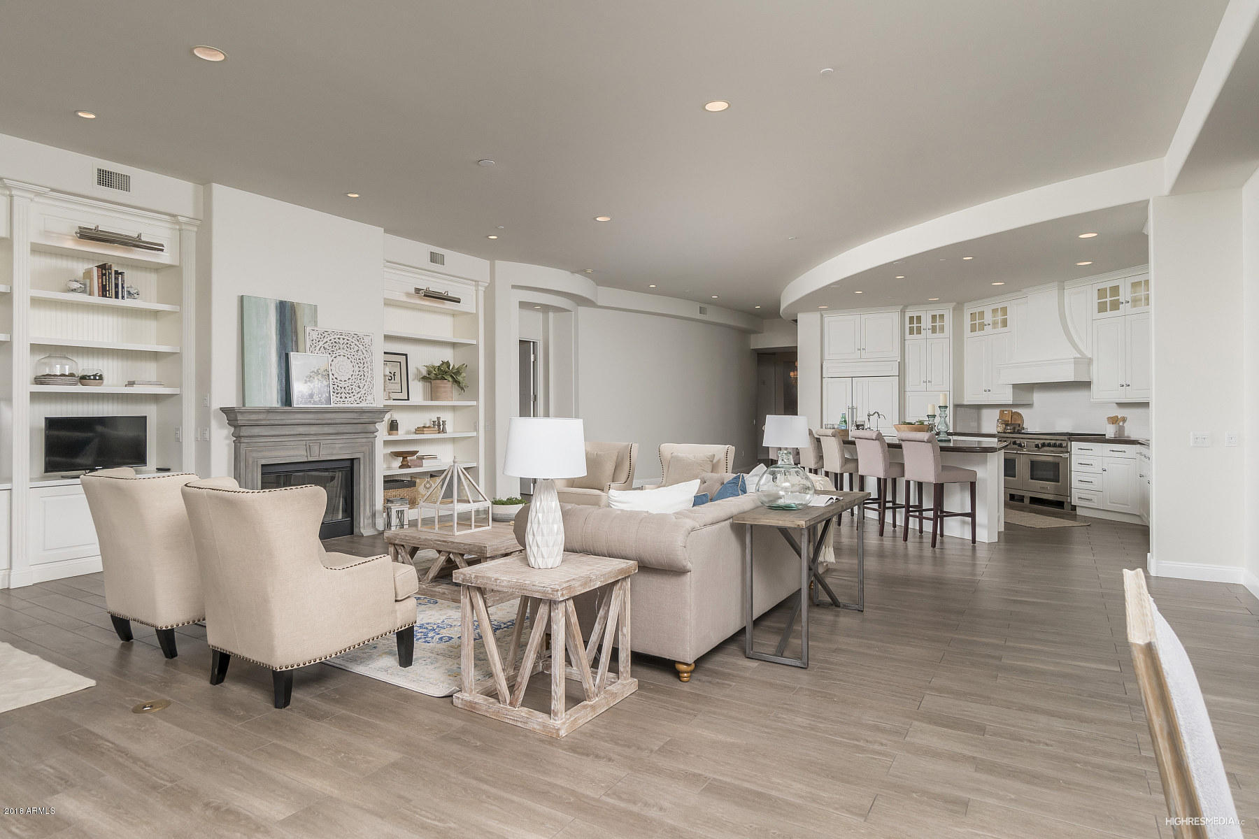 2 Biltmore Estates Drive, Unit 213 Phoenix, AZ 85016 - Photo 13 of 30 HRM6890_web