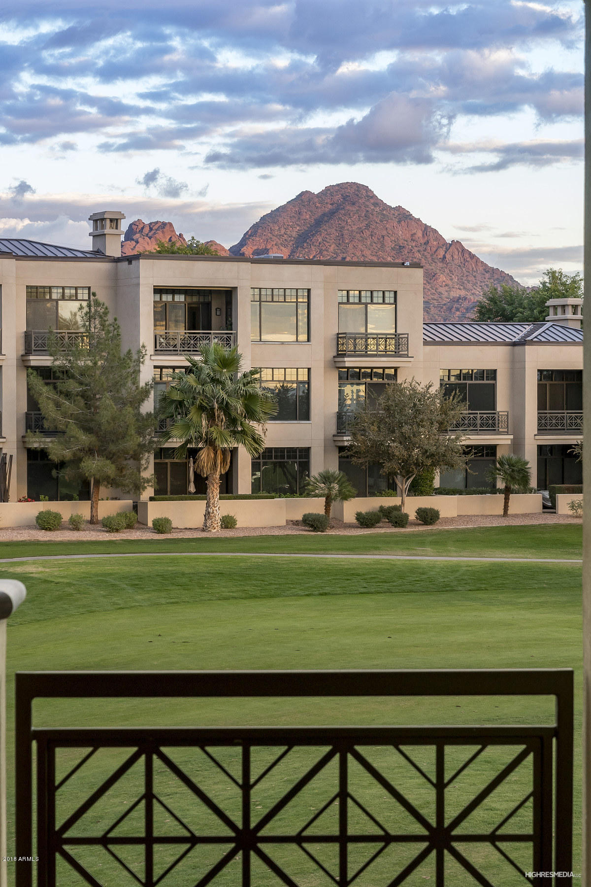 2 Biltmore Estates Drive, Unit 213 Phoenix, AZ 85016 - Photo 30 of 30 HRM6901_web