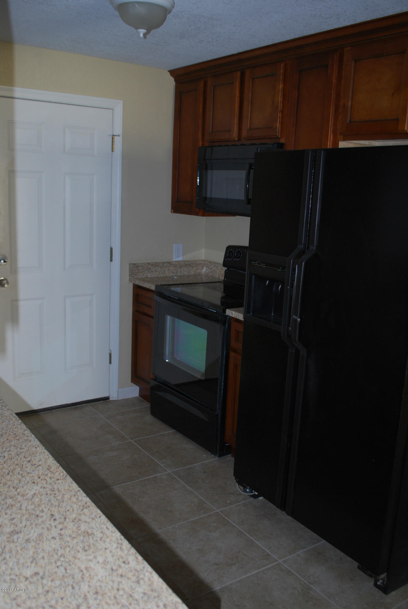 5606 West Hatcher Road Glendale, AZ 85302 - Photo 3 of 18 New Kitchen2