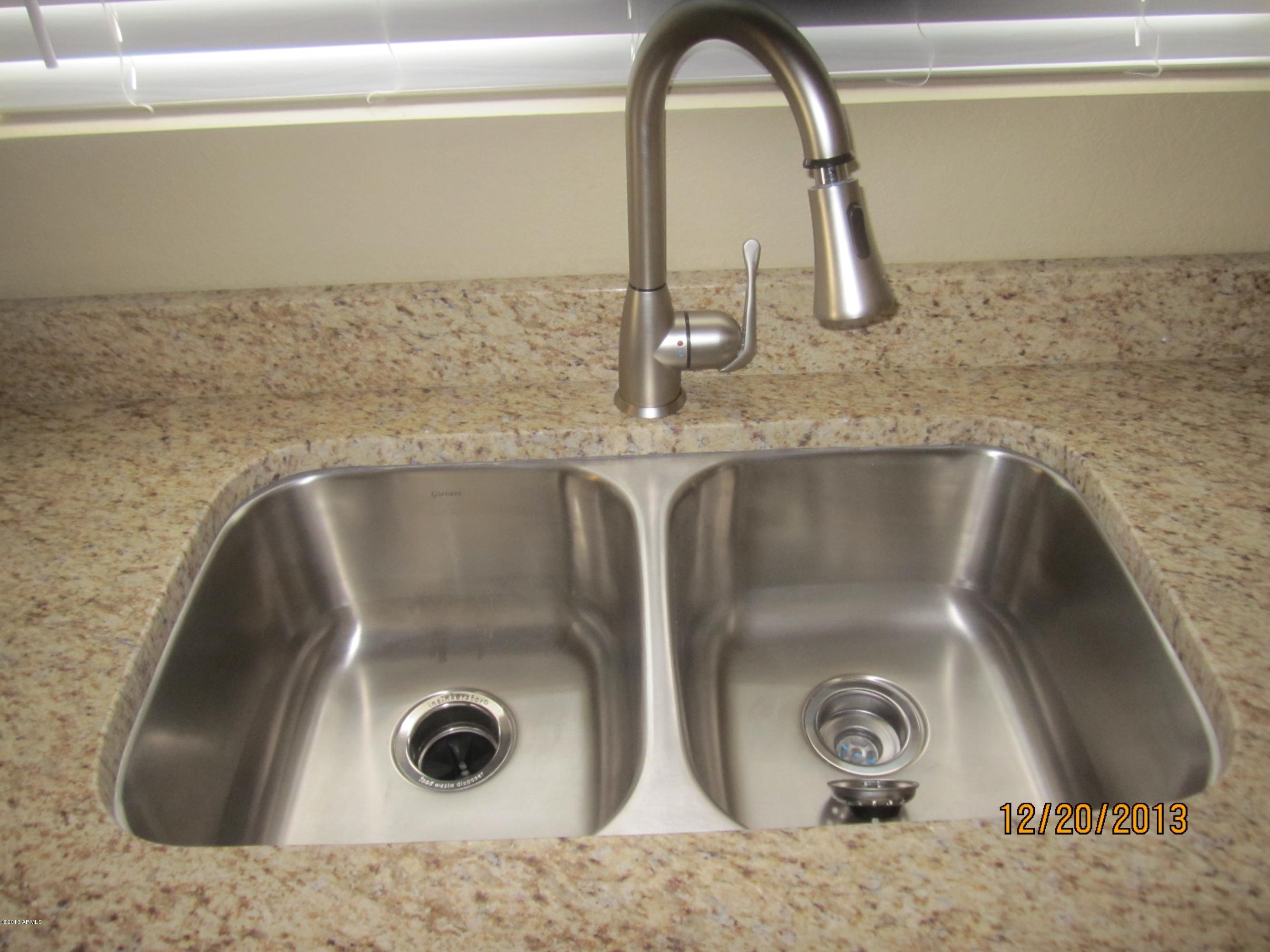 5606 West Hatcher Road Glendale, AZ 85302 - Photo 4 of 18 Undermount sink