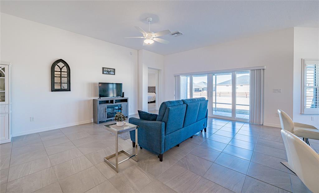 11359 Zimmerman Path Oxford, FL 34484 - Photo 17 of 48