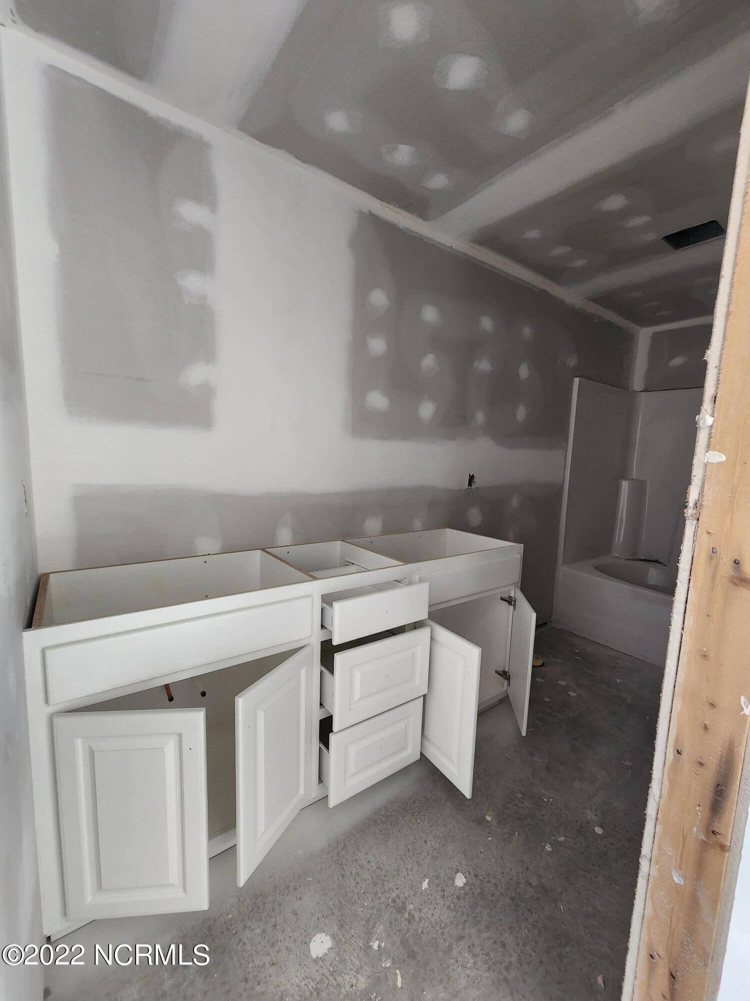 888 Cherry Run Road Washington, NC 27889 - Photo 6 of 14 Master bathroom