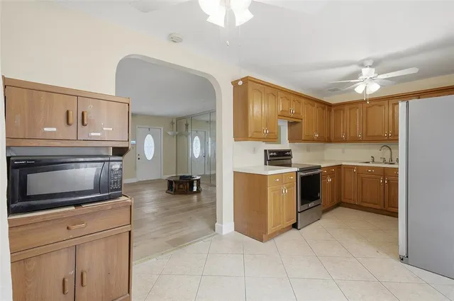 $450,000 | 2126 Taft Street, Hollywood, FL 33020