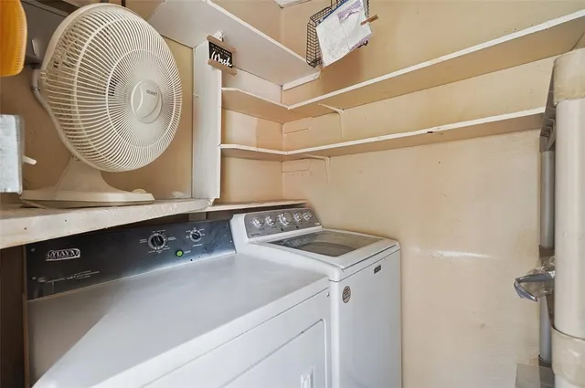 $450,000 | 2126 Taft Street, Hollywood, FL 33020