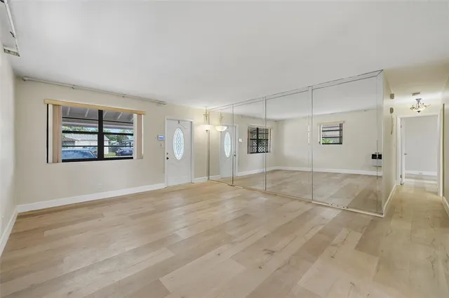 $450,000 | 2126 Taft Street, Hollywood, FL 33020