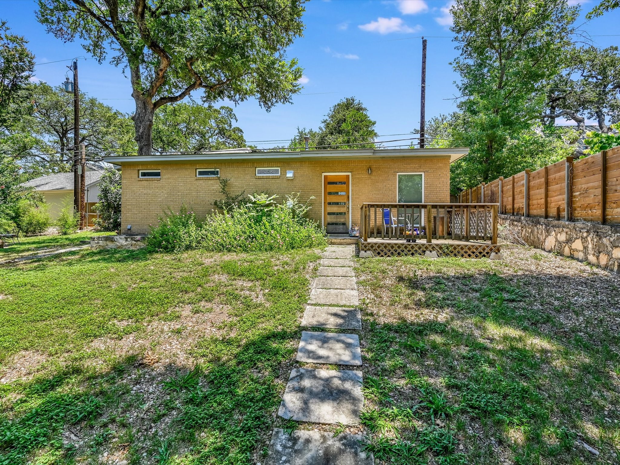 2323 Hartford Road Austin, TX 78703 - Photo 17 of 18