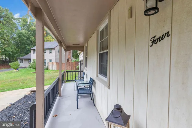 a view of an entryway