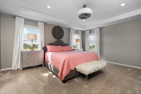 $372,500 | 901 Salt Springs Drive, Saline, MI 48176