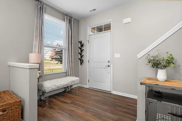 $372,500 | 901 Salt Springs Drive, Saline, MI 48176