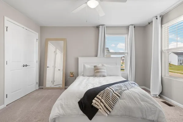 $372,500 | 901 Salt Springs Drive, Saline, MI 48176