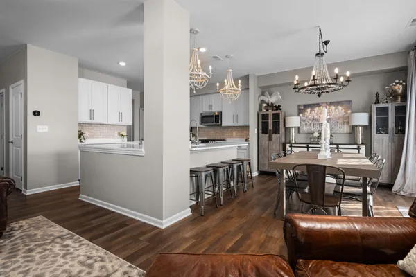 $372,500 | 901 Salt Springs Drive, Saline, MI 48176