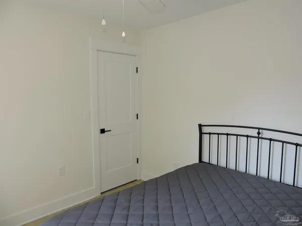 $1,400 | 1702 E Lane, Pensacola, FL 32501