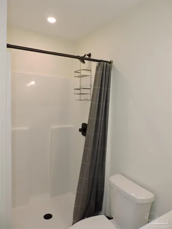 $1,400 | 1702 E Lane, Pensacola, FL 32501