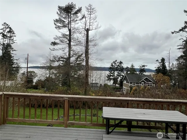 $439,000 | 730 Tillamuk Drive, La Conner, WA 98257