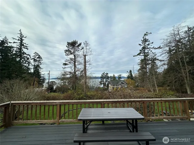 $439,000 | 730 Tillamuk Drive, La Conner, WA 98257