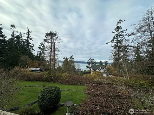 $439,000 | 730 Tillamuk Drive, La Conner, WA 98257