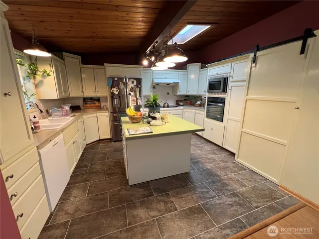 $439,000 | 730 Tillamuk Drive, La Conner, WA 98257