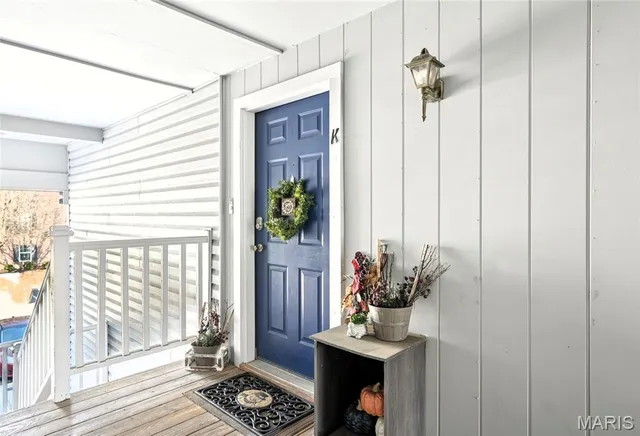 $159,900 | 1923 Marine Terrace Drive, Unit K, St. Louis, MO 63146