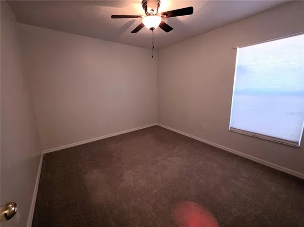 $1,900 | 2076 Newtown Road, Groveland, FL 34736