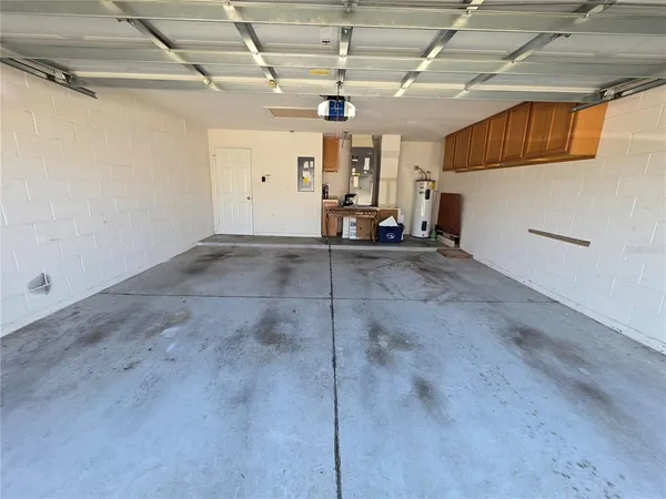 $1,900 | 2076 Newtown Road, Groveland, FL 34736