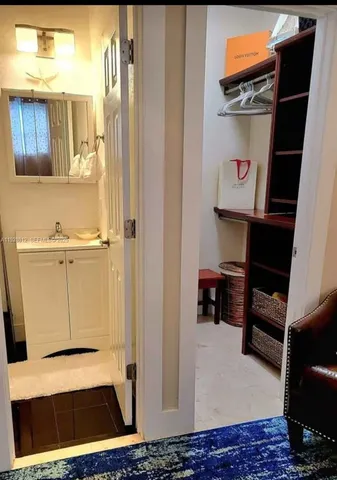 a view of walk in closet