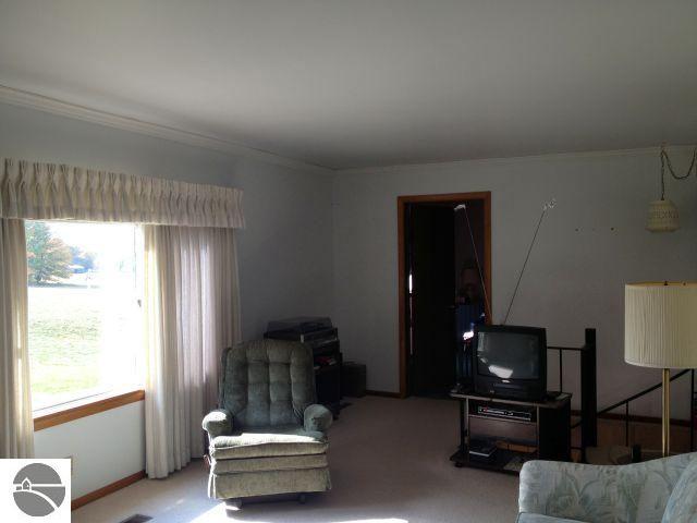 22765 Rice Road Copemish, MI 49625 - Photo 8 of 22 1740010-7.JPG