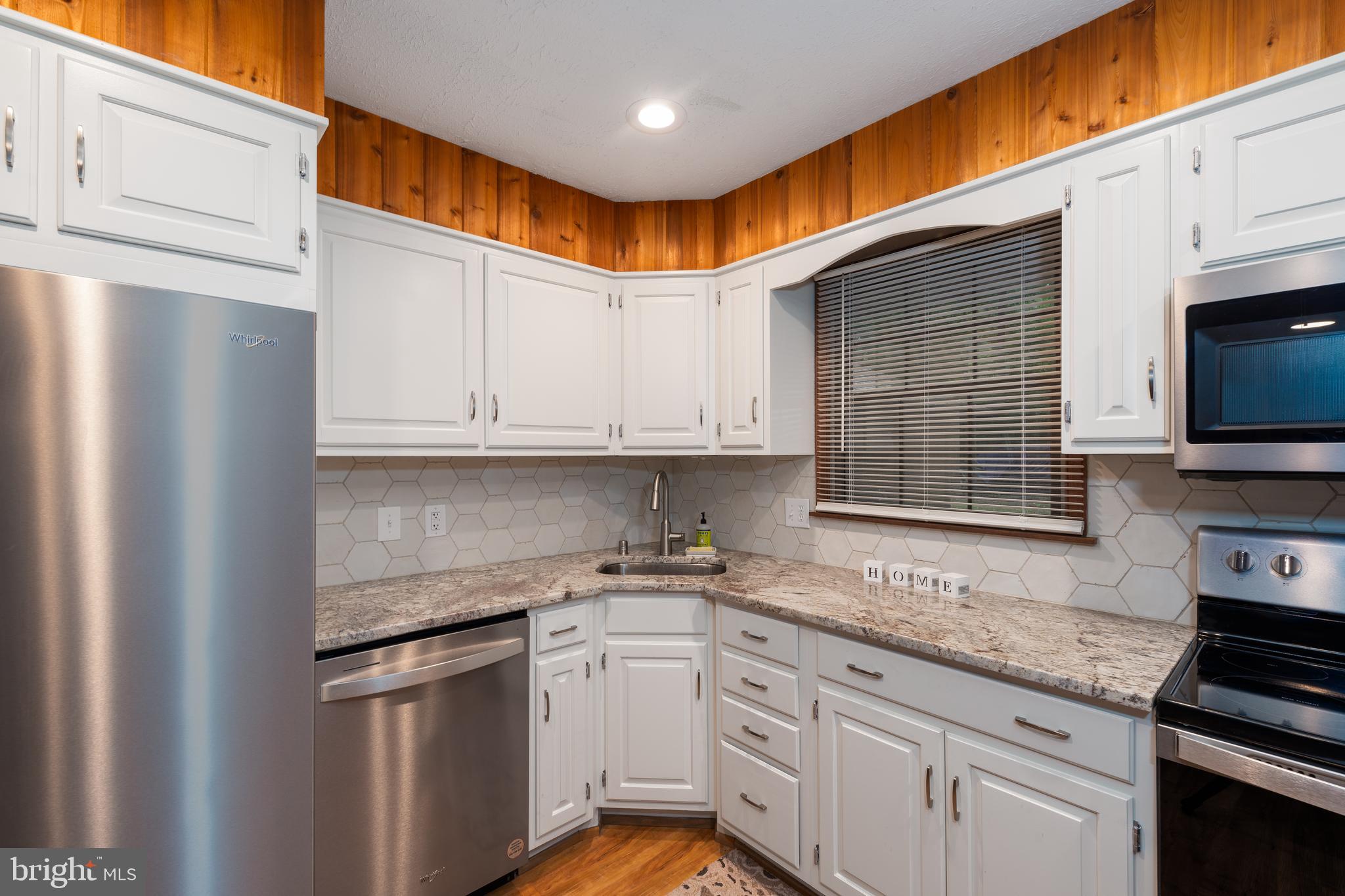 24004 Pine Lake Drive Georgetown, DE 19947 - Photo 18 of 35