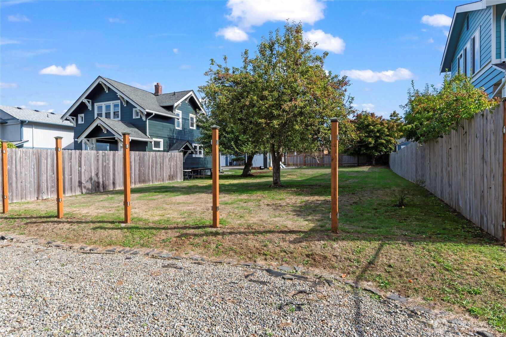 5217 North Winnifred Street Ruston, WA 98407 - Photo 5 of 14