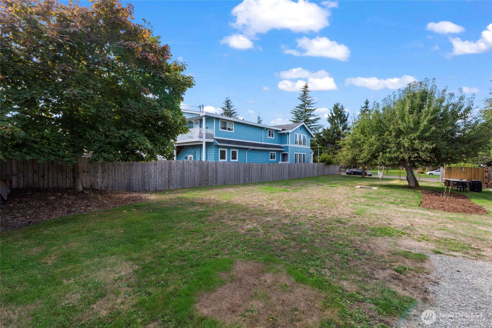 5217 North Winnifred Street Ruston, WA 98407 - Photo 7 of 14