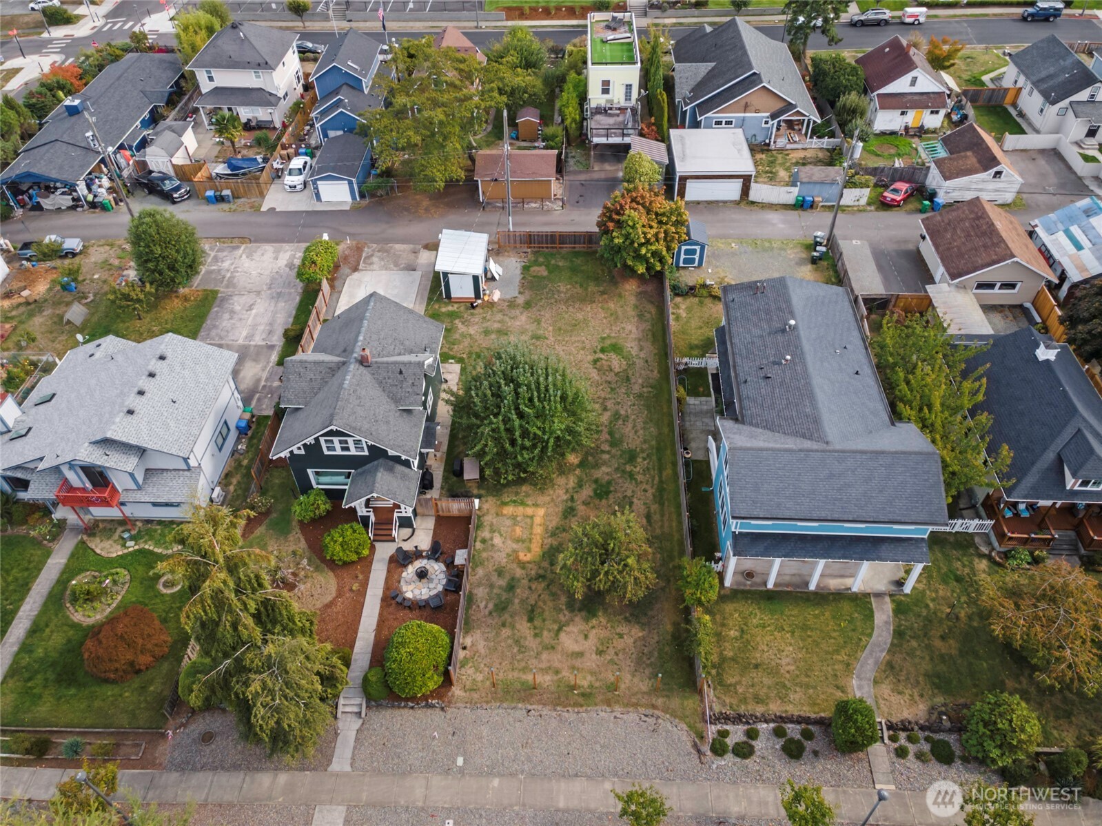 5217 North Winnifred Street Ruston, WA 98407 - Photo 10 of 14