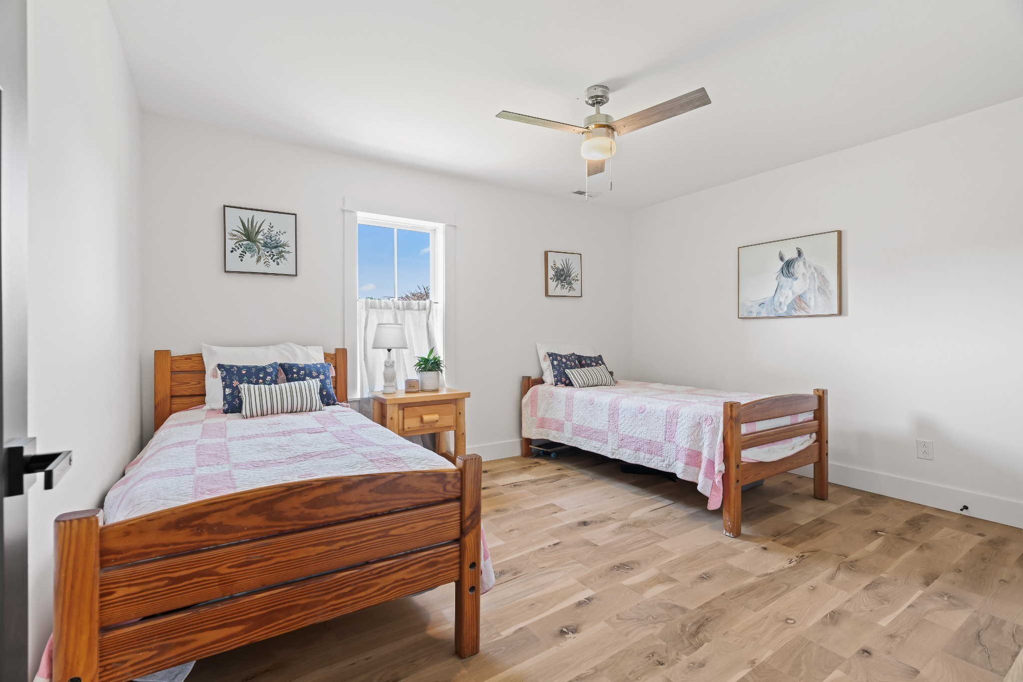 3322 Franklin Road Lebanon, TN 37090 - Photo 36 of 63 a bedroom with a bed and a dresser