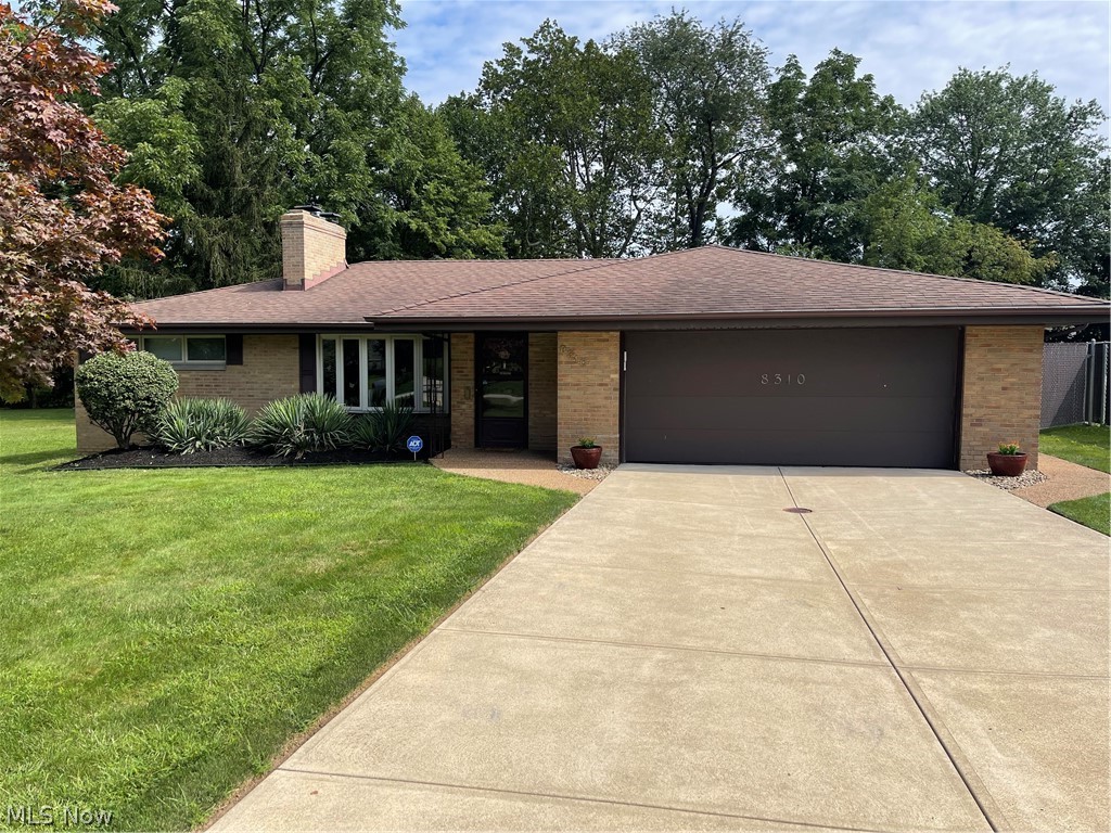 8310 West Moreland Road Parma, OH 44129 - Photo 1 of 30