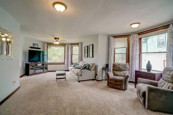 $525,000 | 146 Union Street, Sun Prairie, WI 53590