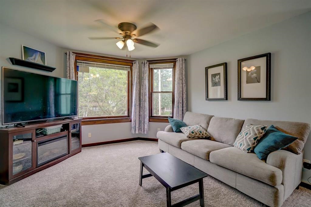 146 Union Street Sun Prairie, WI 53590 - Photo 6 of 29