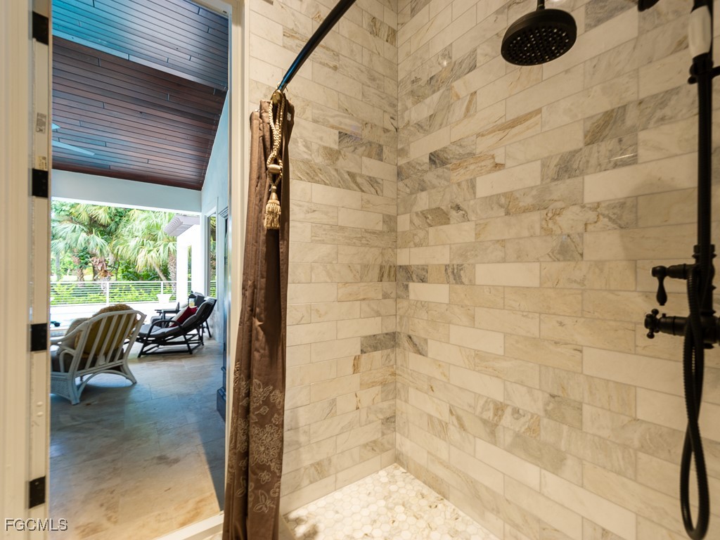 2388 Wulfert Road Sanibel, FL 33957 - Photo 30 of 50