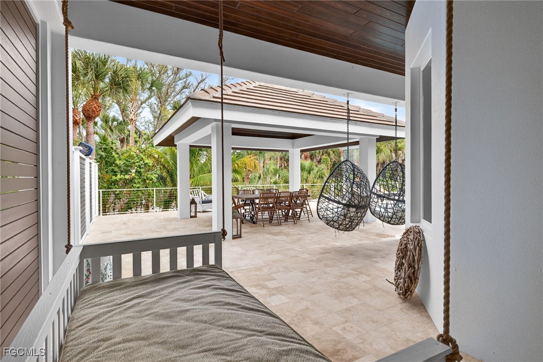 2388 Wulfert Road Sanibel, FL 33957 - Photo 33 of 50