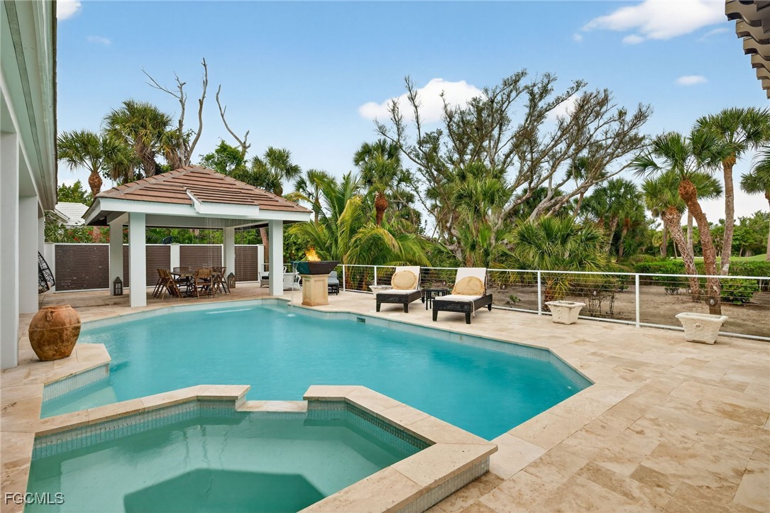 2388 Wulfert Road Sanibel, FL 33957 - Photo 39 of 50