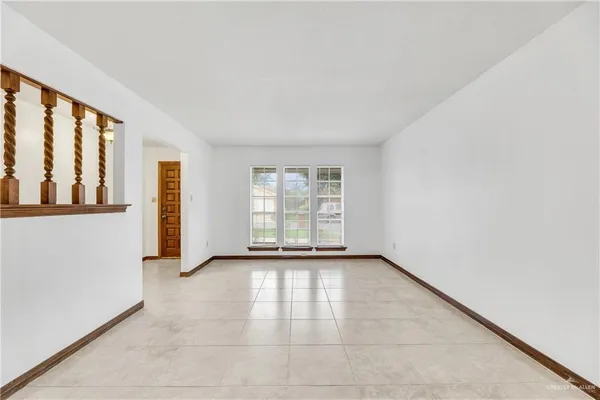 $1,700 | 6600 North 17th Street, McAllen, TX 78504