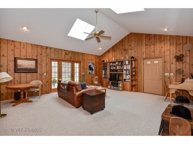 5N440 Derby Road Wayne, IL 60184 - Photo 8 of 25