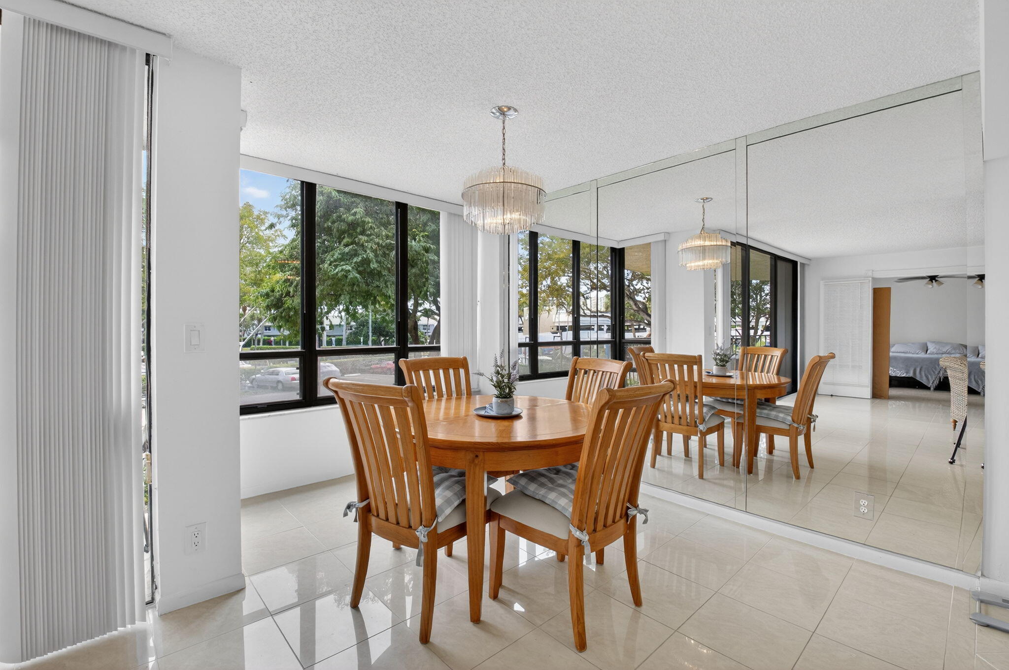 799 Jeffery Street, Unit 209 Boca Raton, FL 33487 - Photo 7 of 45 dining area