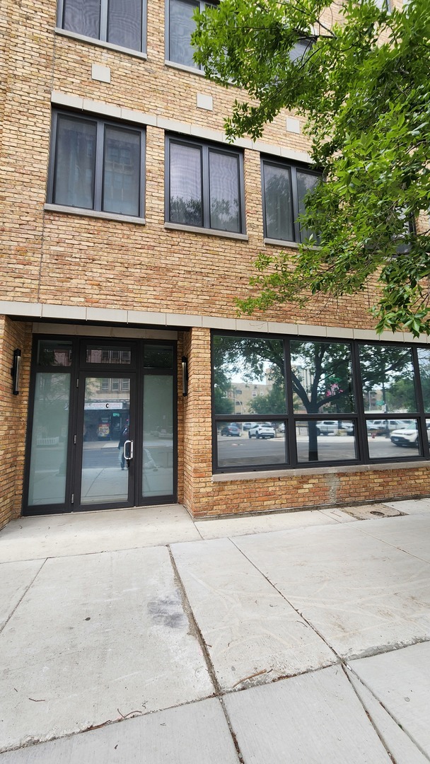 4428 North Sheridan Road, Unit 1C Chicago, IL 60640 - Photo 2 of 24