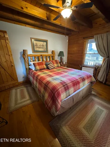 $525,000 | 124 Cutter Gap Road, Townsend, TN 37882