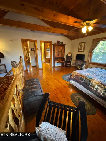 $525,000 | 124 Cutter Gap Road, Townsend, TN 37882