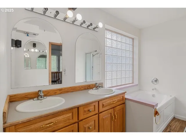 $470,000 | 4086 Judy Avenue Northeast, Salem, OR 97305