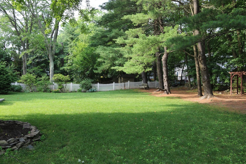 35 Avalon Road Reading, MA 01867 - Photo 29 of 30