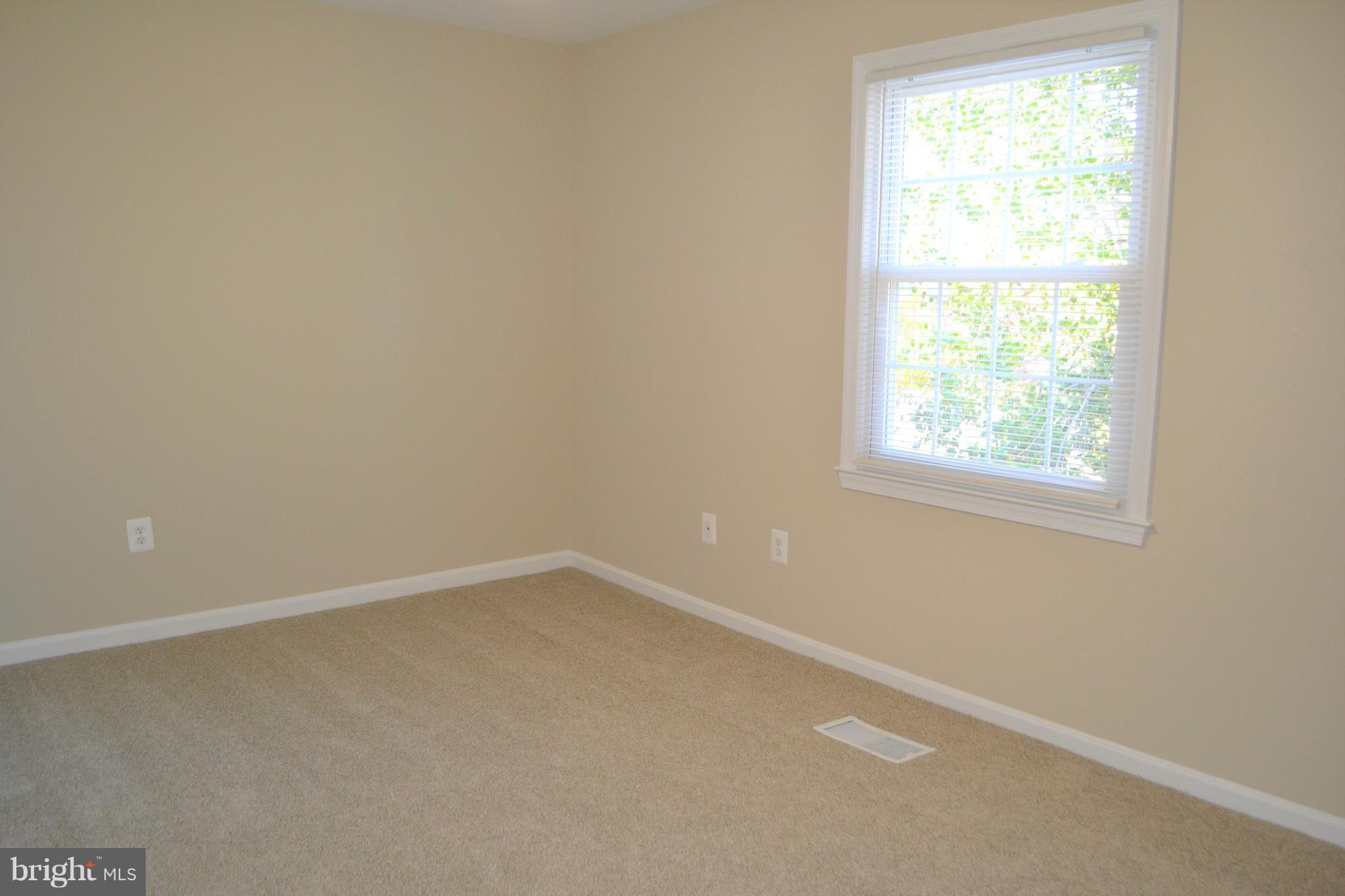 8540 Milford Court, Unit 897 Springfield, VA 22152 - Photo 17 of 30 Bedroom #1 - Upper Level
